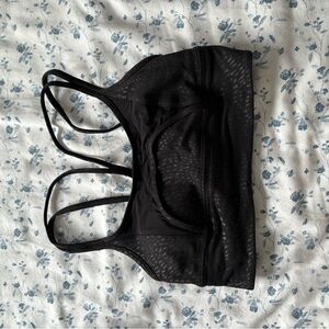 Lululemon black Women's Sports bra.